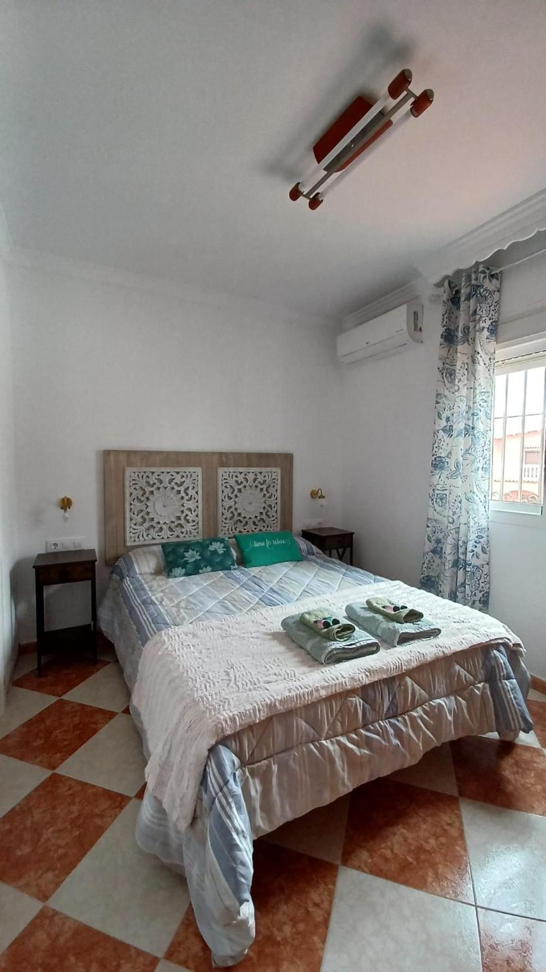 Gibraltar Views Guest House La Línea de la Concepción Zimmer foto